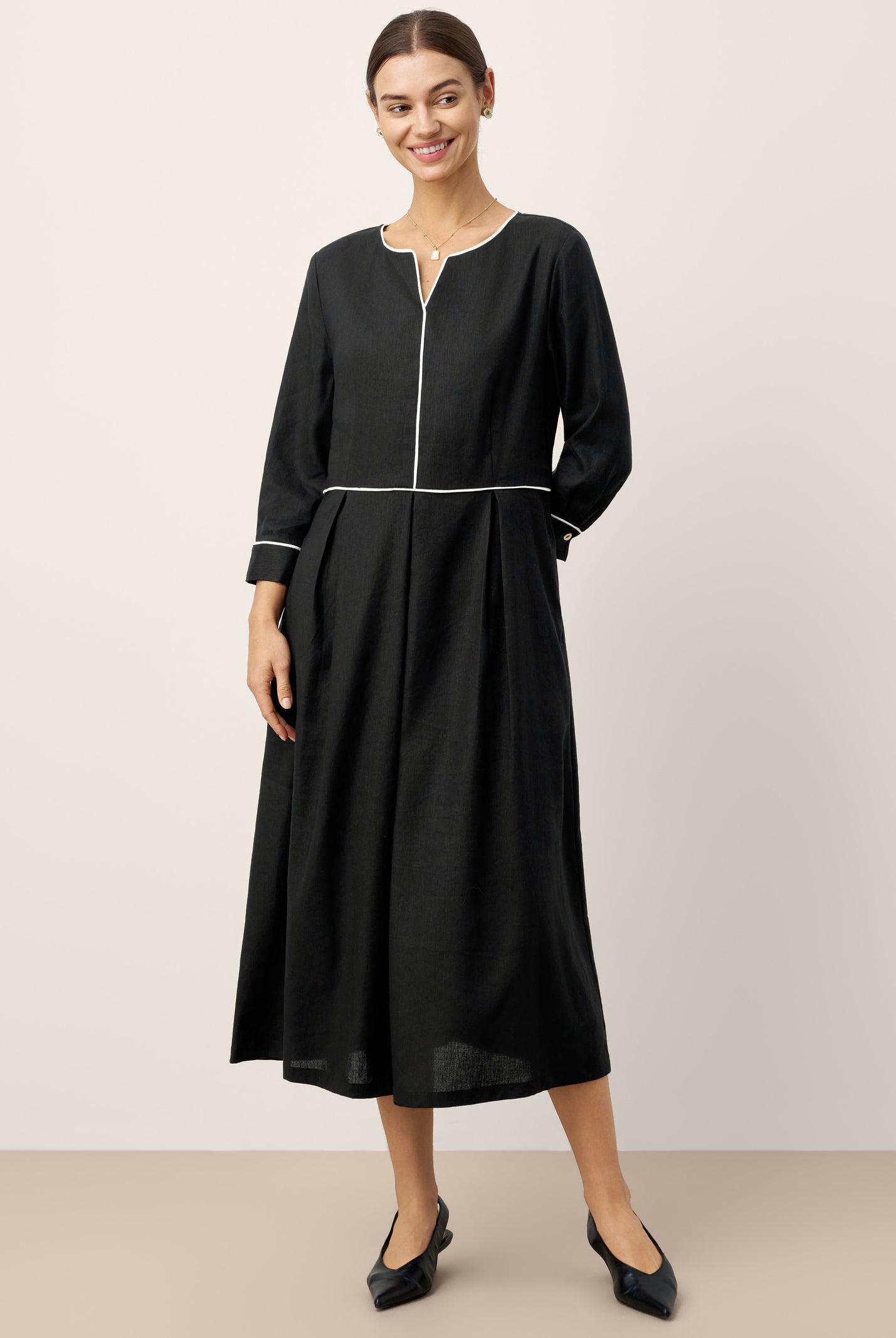Linen-Lyocell Contrast Trim Gathered Midi Dress NYX by LINTICO for women