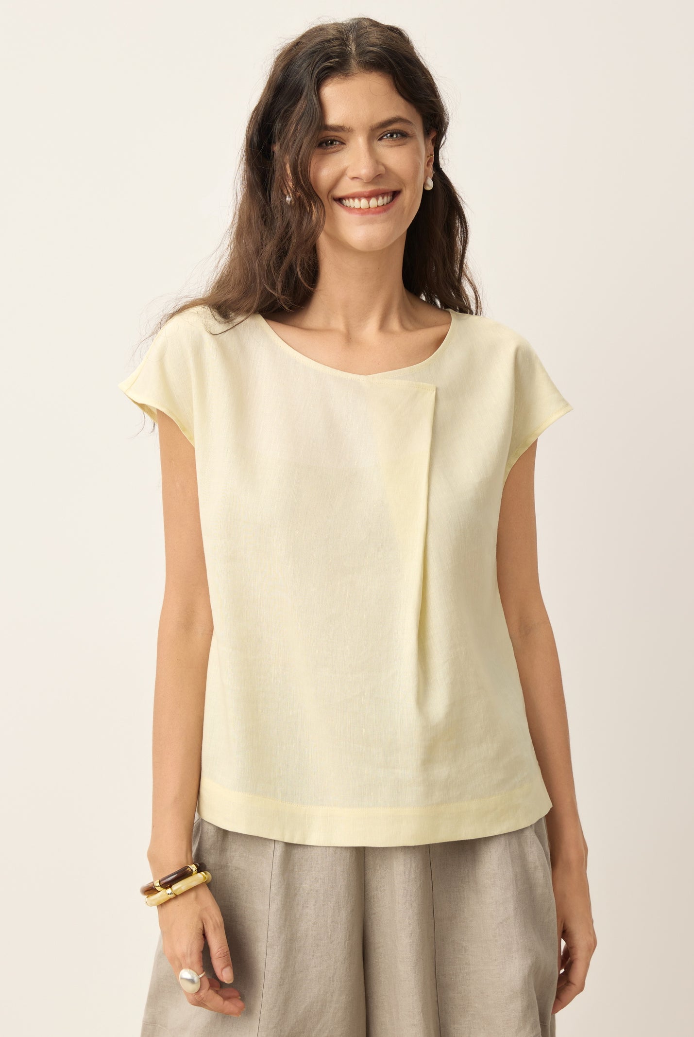 Linen-Lyocell Asymmetric Pleat Cap-Sleeve Top CERELIA by LINTICO for women