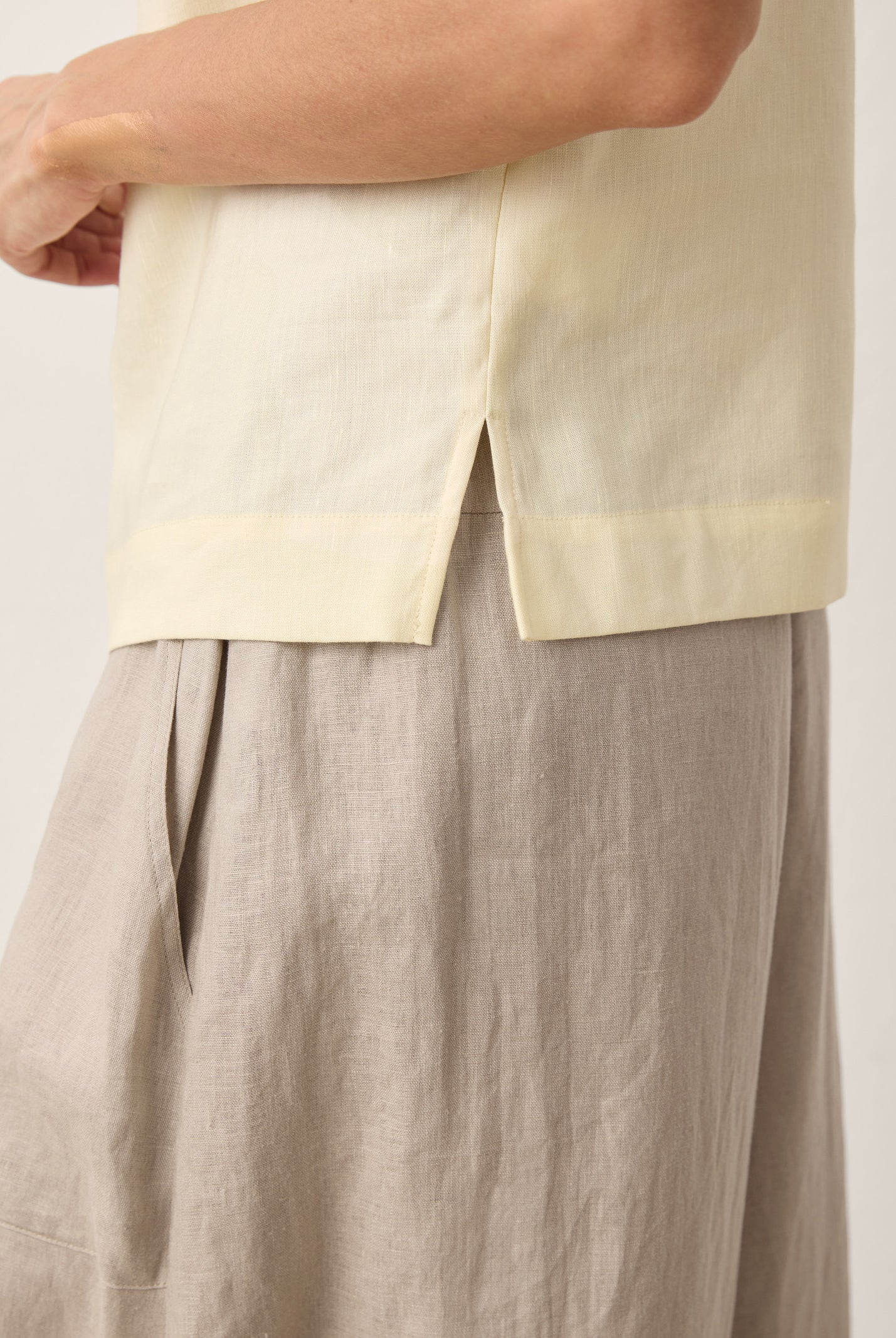 Linen-Lyocell Asymmetric Pleat Cap-Sleeve Top CERELIA by LINTICO for women