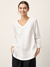 Sur-haut femme en lin et lyocell, col en V et détail boutonné, ODETTE par LINTICO