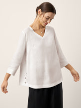 Sur-haut femme en lin et lyocell, col en V et détail boutonné, ODETTE par LINTICO