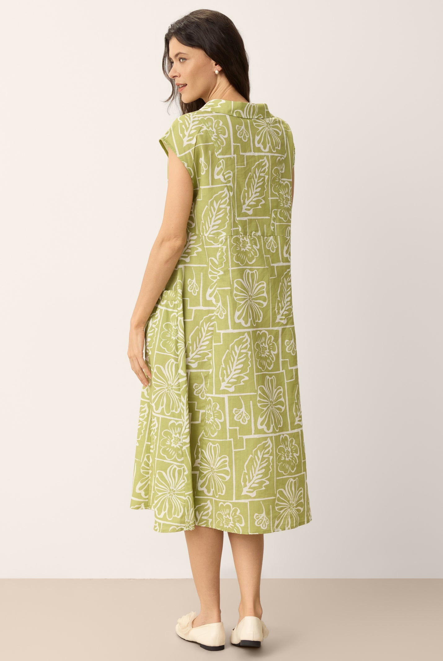 Linen Geometric Floral Peter-Pan Collar Midi Dress FABIENNE by LINTICO for women