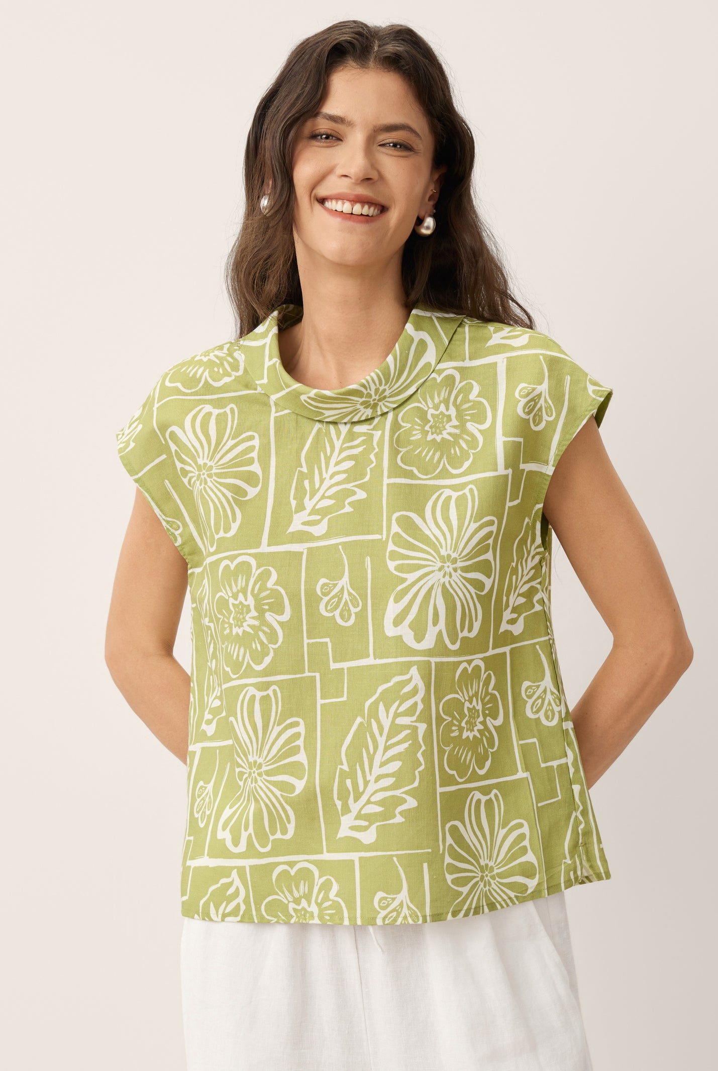 Linen Geometric Floral Stand-Collar Top DELPHINA by LINTICO for women