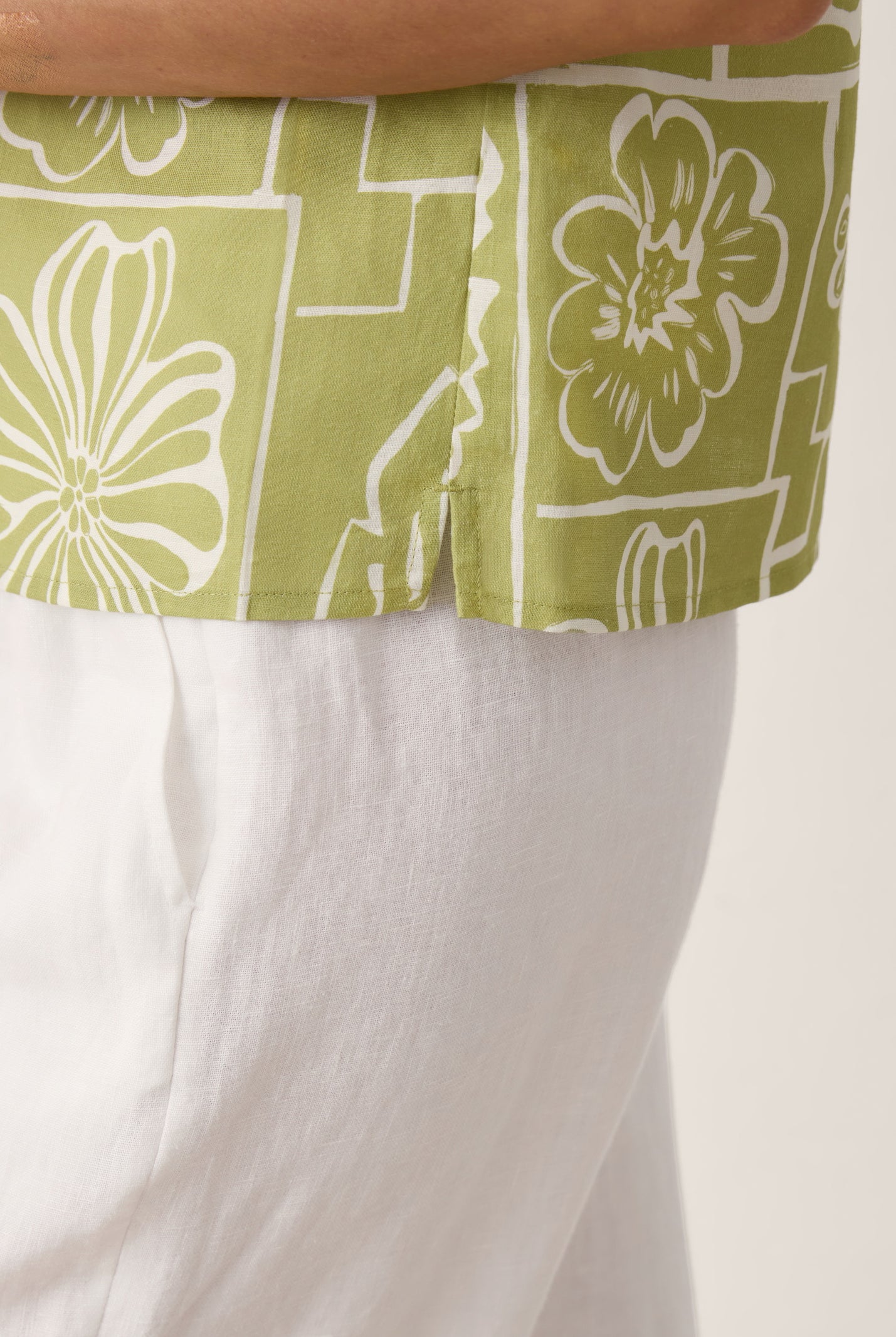Linen Geometric Floral Stand-Collar Top DELPHINA by LINTICO for women