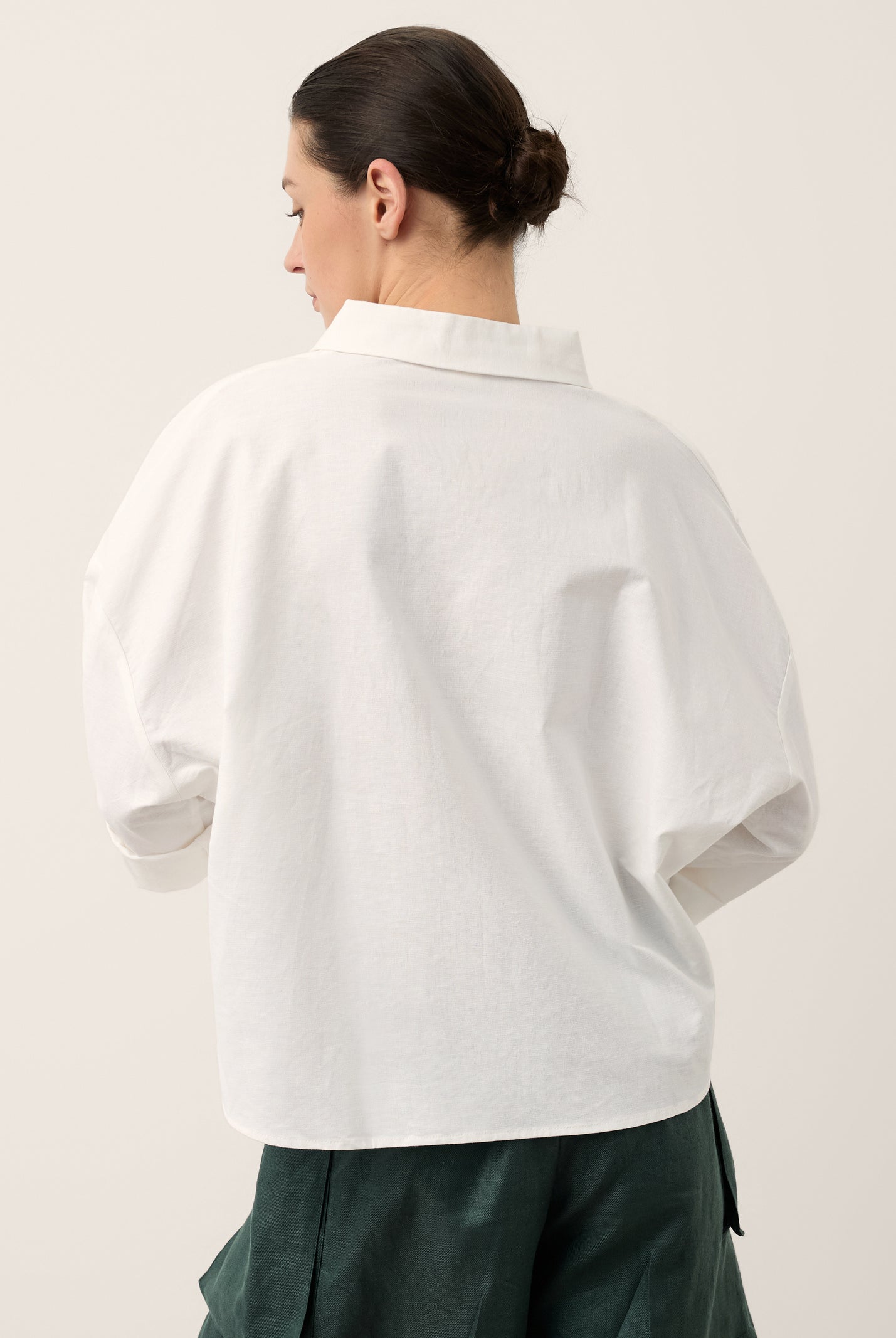 Linen Oversized Fit Pocket Shirt ELOWEN by LINTICO for women