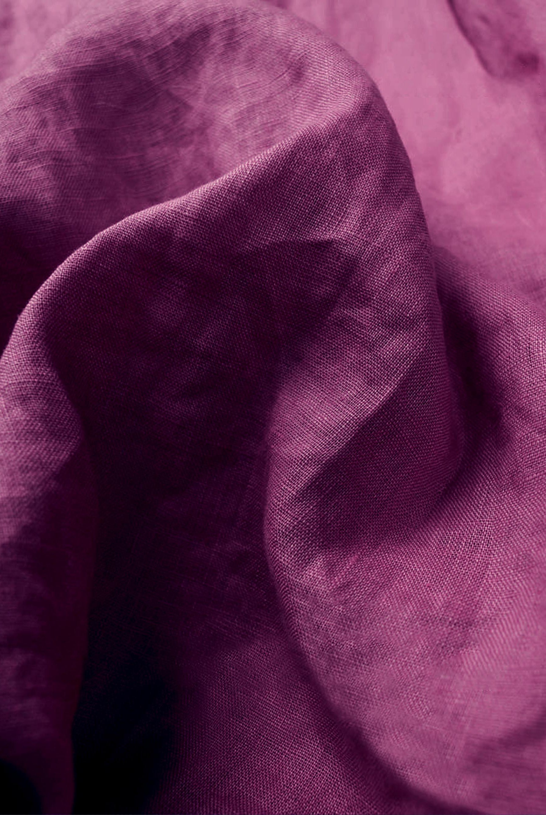 100% Linen Lightweight Fabric Handcraft Material for DIY and Sewing Projects - Violet Velvet / 1 Metre