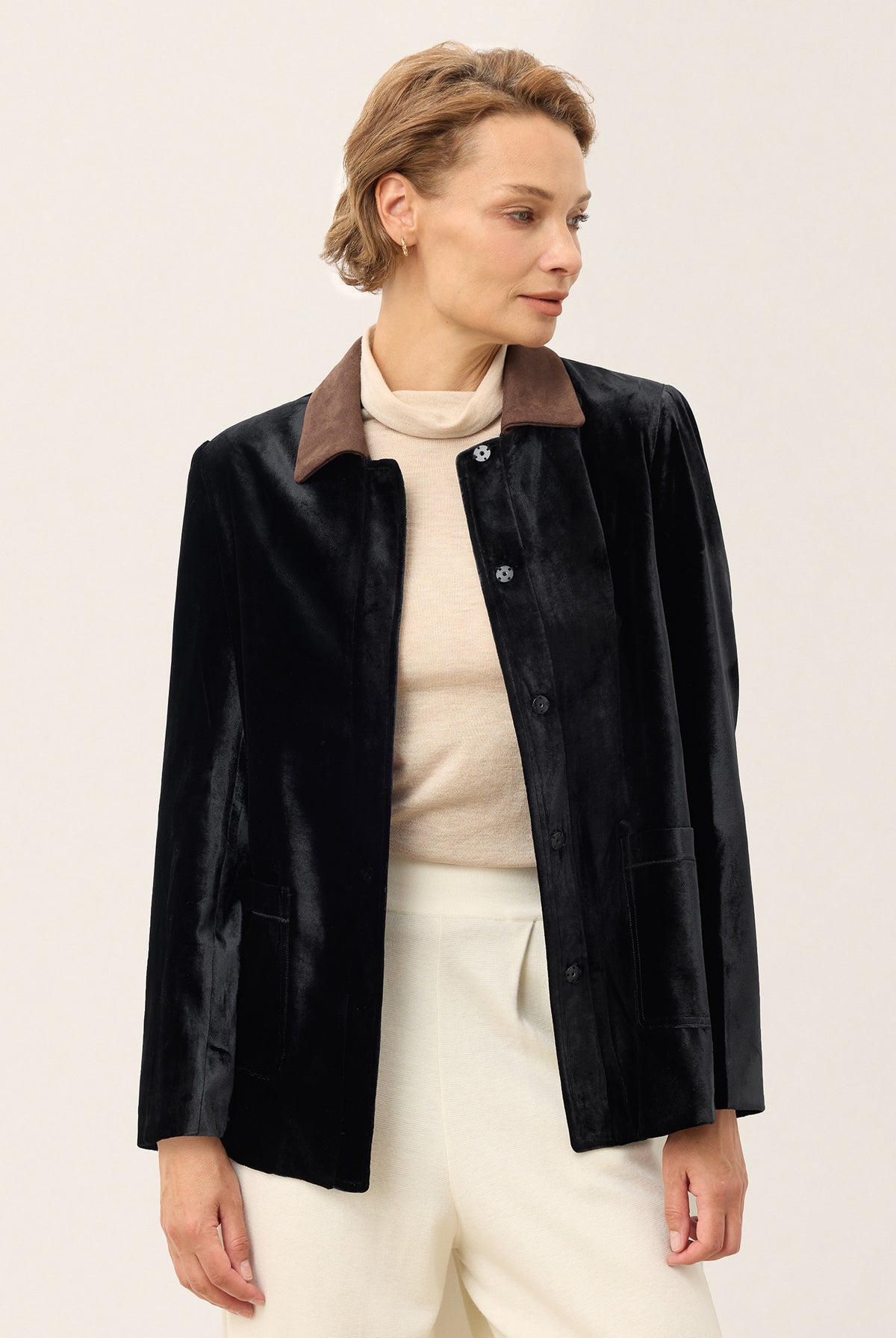 Silk Velvet Contrast Collar Blazer HENRIETTA in Velvet Black - product image 9 of 10