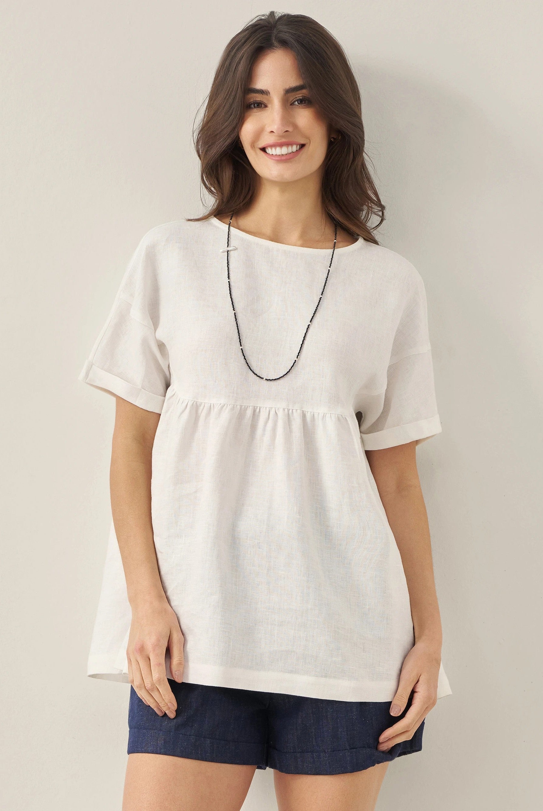 100% Linen Round Neck Pleated Pullover Top