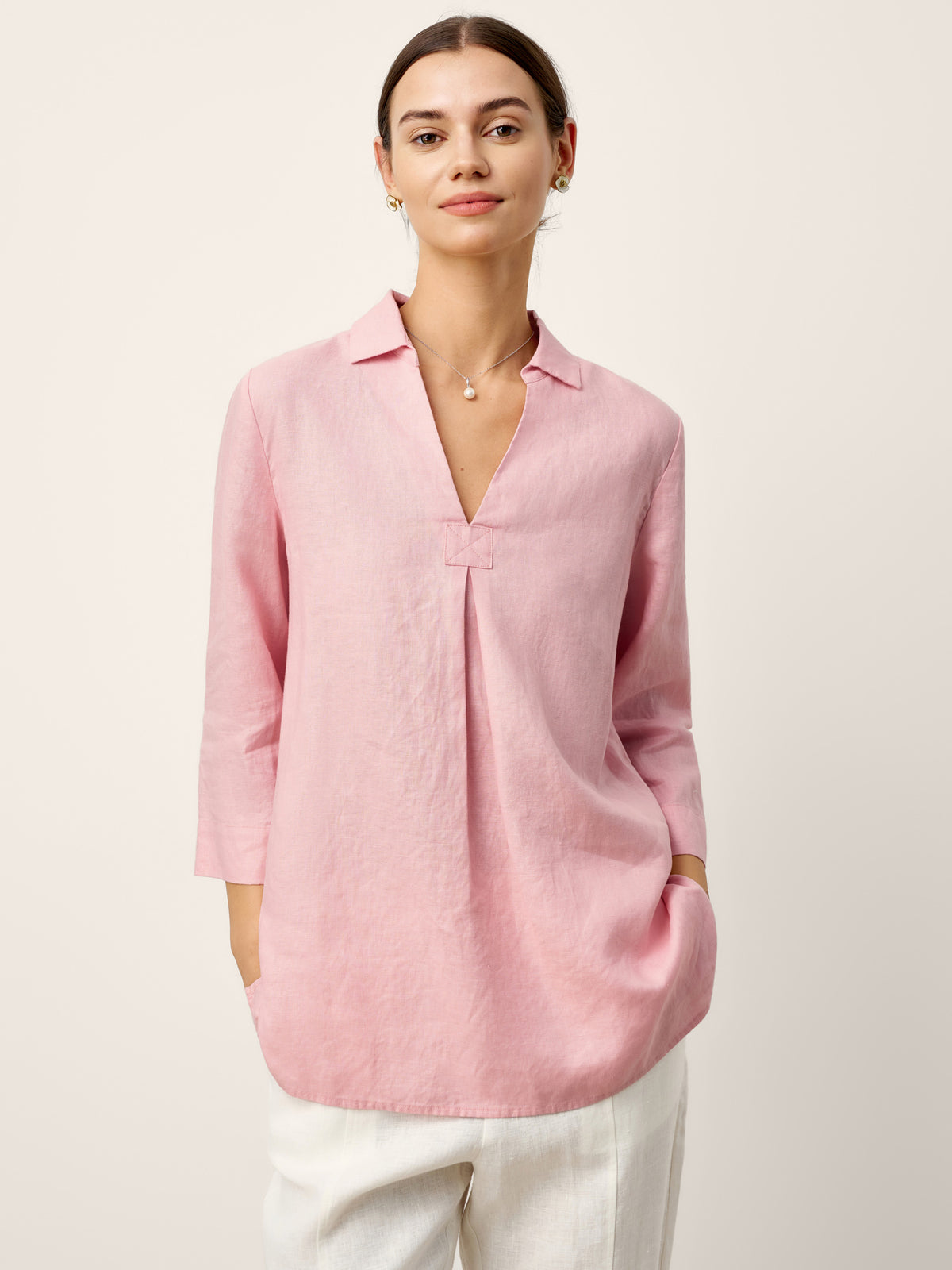 100% Linen Layered Lapel V-neck Sculpted Front Pleat Longline Top ODALYS by LINTICO for women