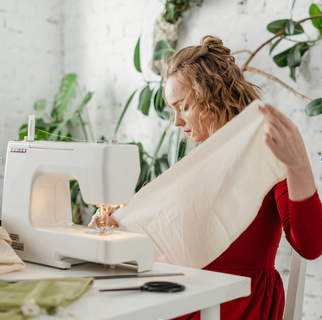 The Ultimate Guide to Selecting the Perfect Linen Fabric for Your Sewing Projects - LINTICO linen style