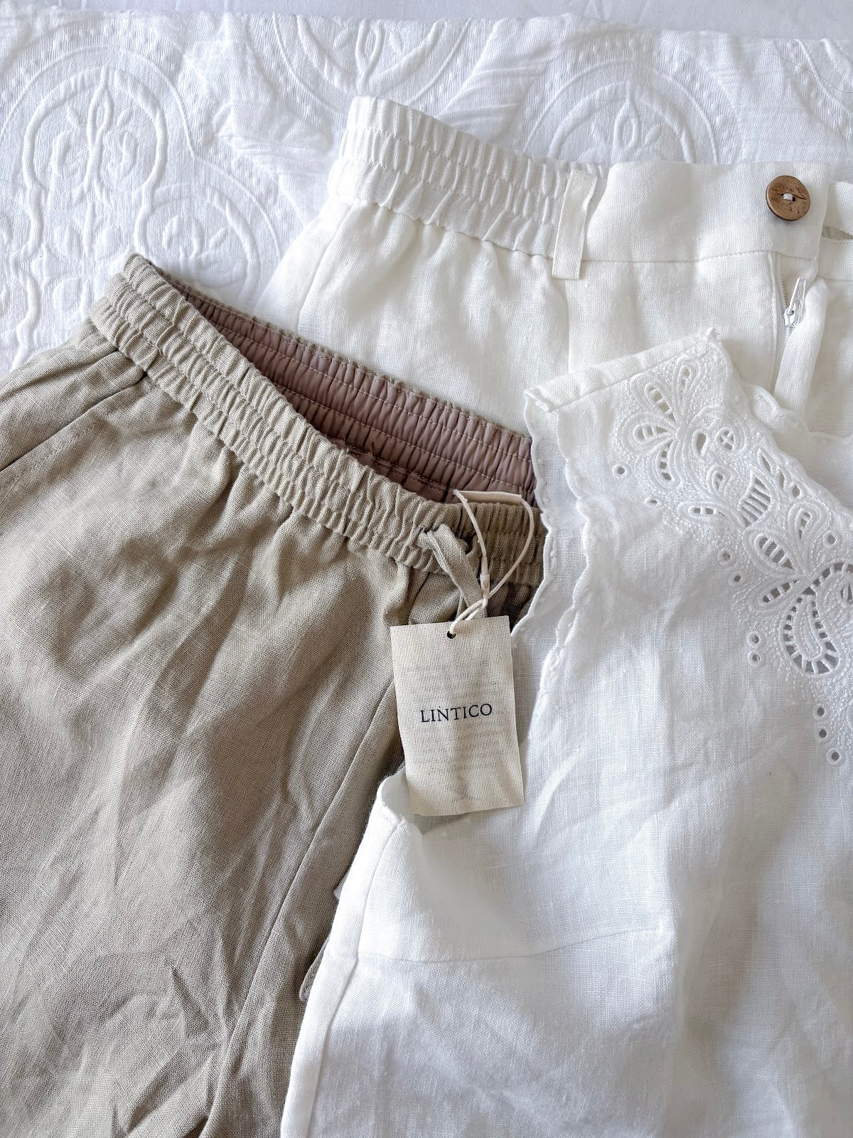 Lucy Mary’s Honest Lintico Linen Review
