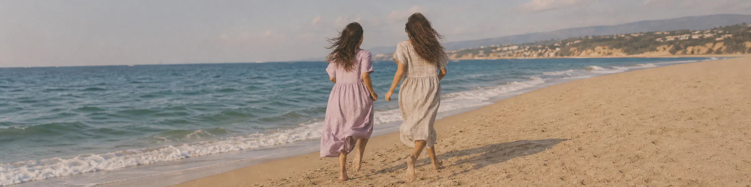 Airy linen clothing for hot summer days by LINTICO