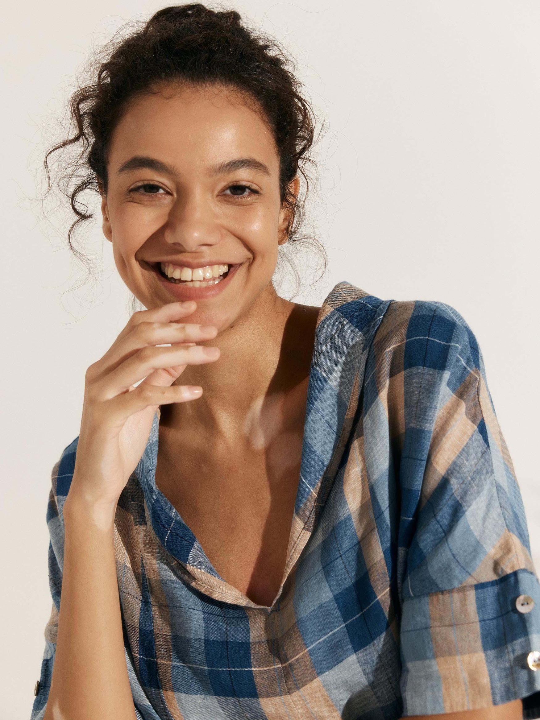100% Linen V-Neck Short Sleeve Shirt SIERRA - TOPS-Linen Blouses