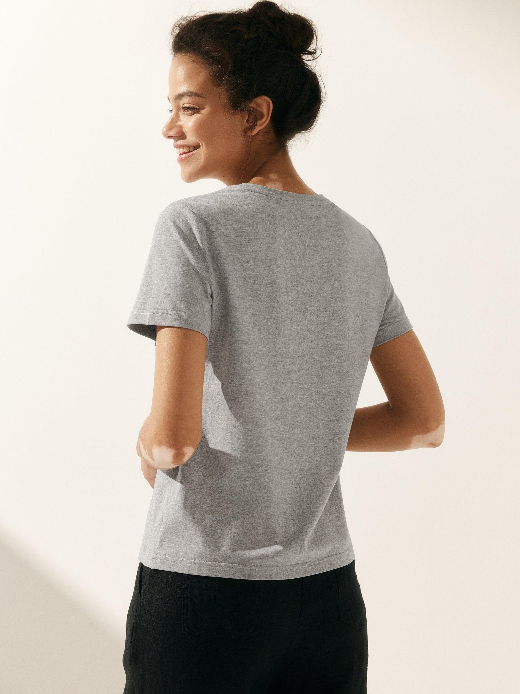 Stretch-Knit Bamboo Classic Basic Tee BELLE - TOPS-Bamboo Tees