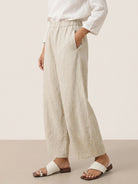 Pantalon cheville femme ZOE 100% lin, coupe classique, de LINTICO