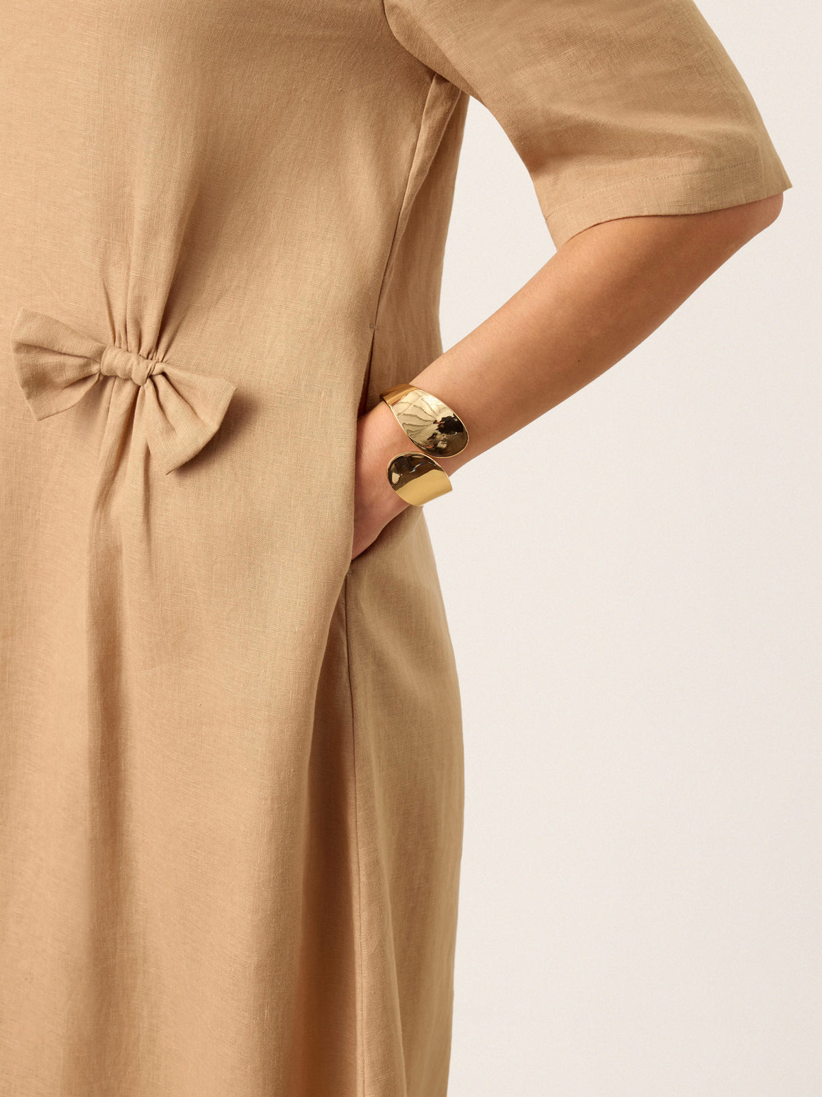 100% Linen Side-Gathered Bow Midi Dress ESMERALDA by LINTICO for women