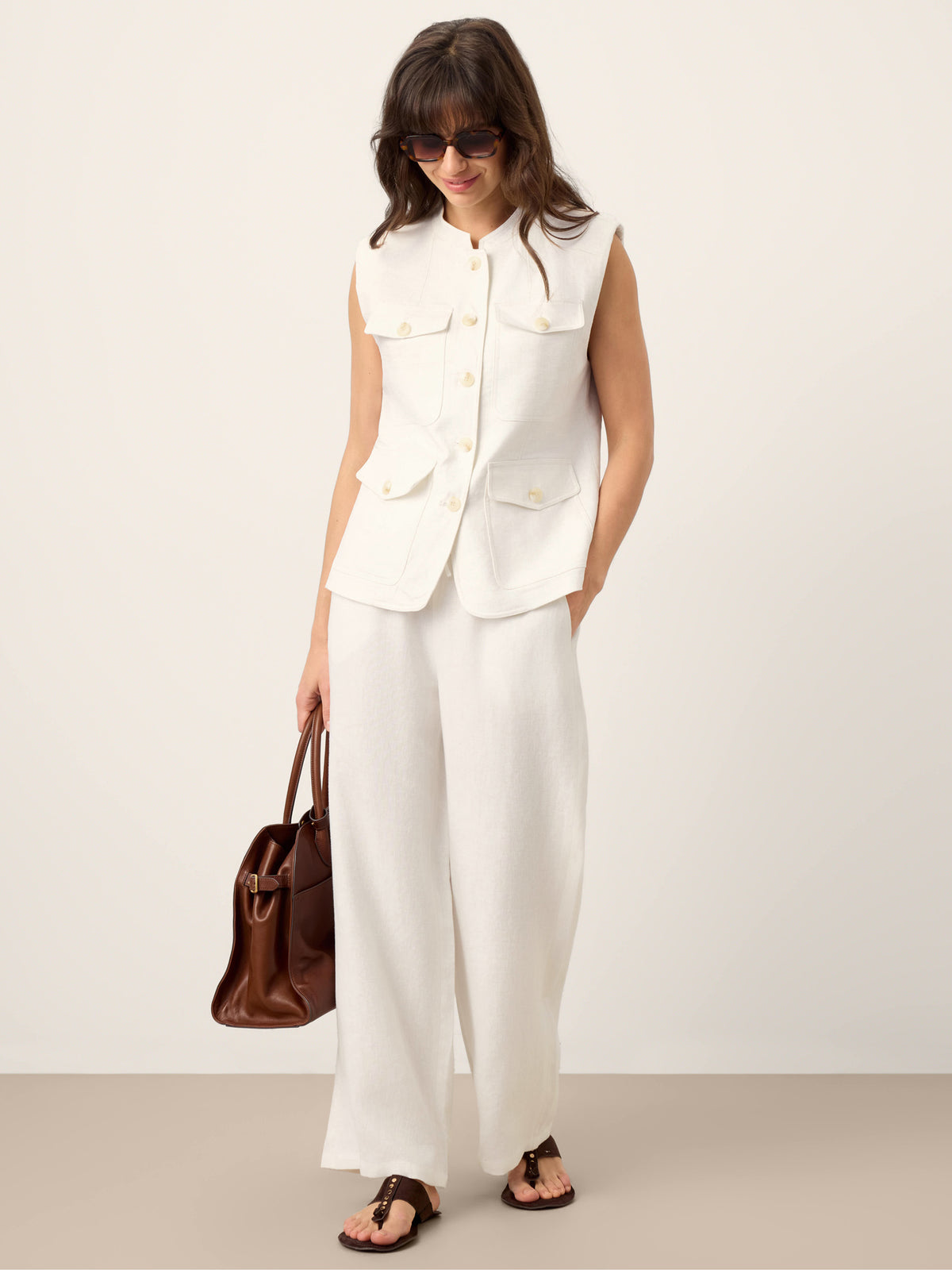 Linen Four-Pocket Tailored Sleeveless Vest COSIMA by LINTICO for women
