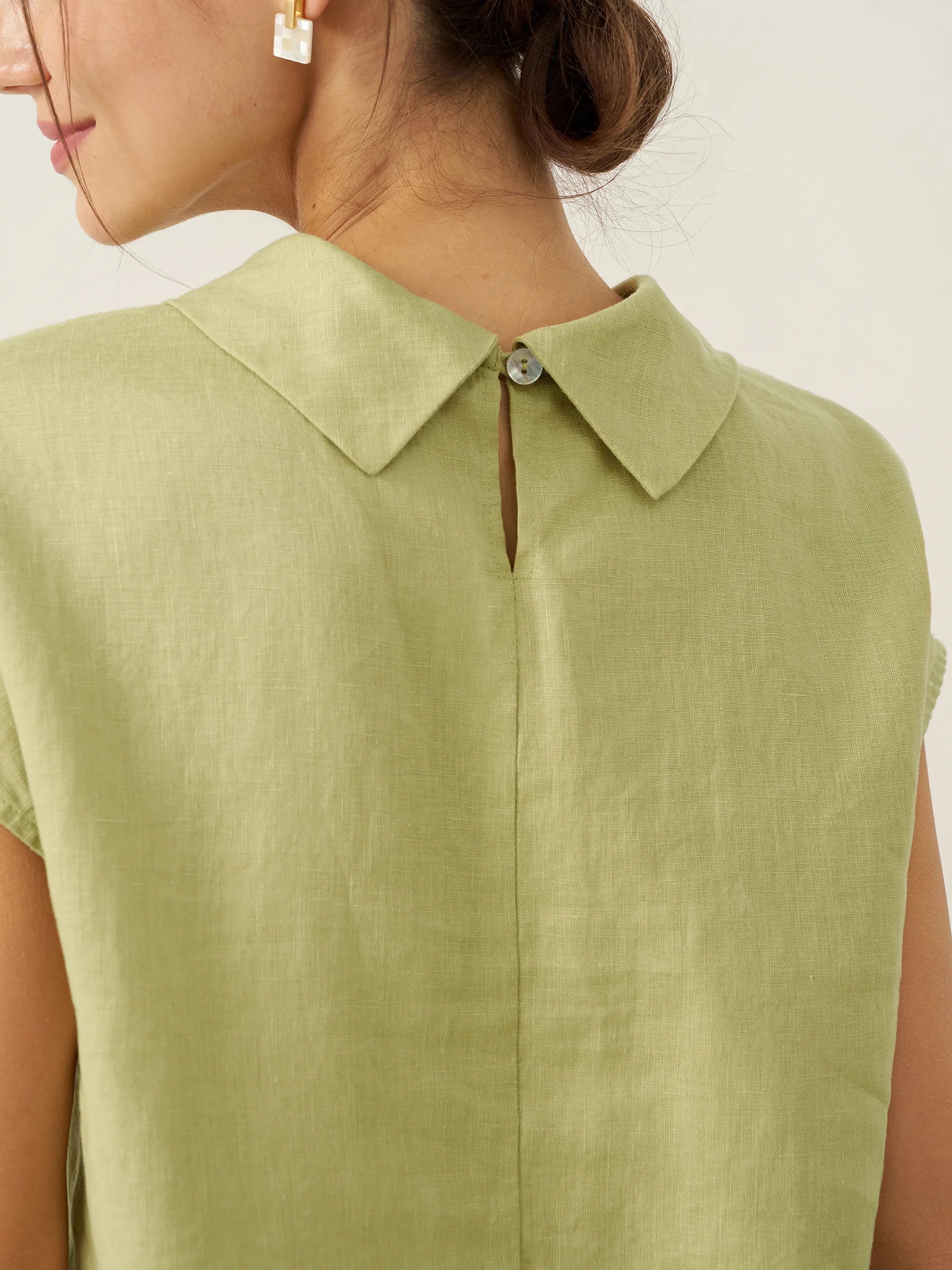 100% Linen Cap Sleeve Soft-Fold Collar Top