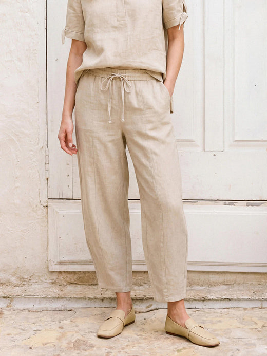 Pantalón cropped tapered de lino 100% con cintura ajustable LANEY