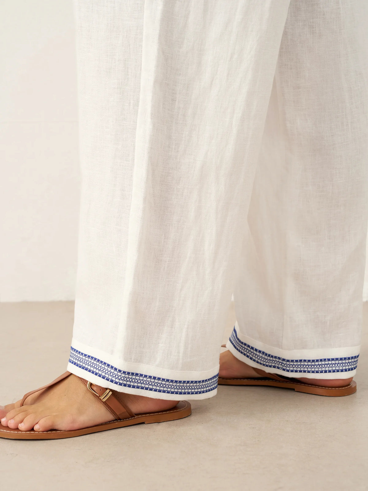 100% Linen Embroidered Elastic Waist Pants FENE by LINTICO for women