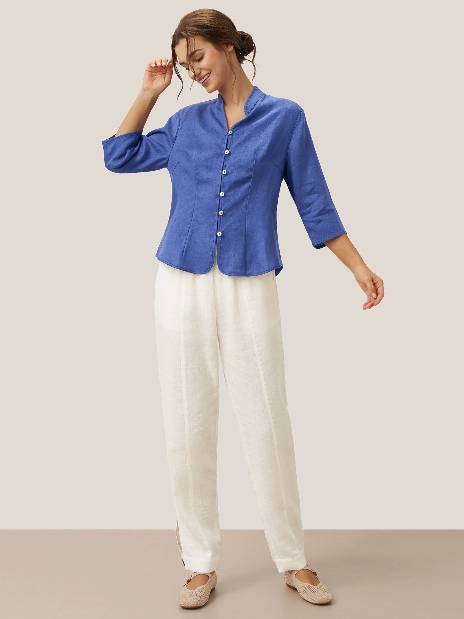 100% Linen Stand-Collar Half-Sleeve Fitted Jacket AMELIA by LINTICO for women