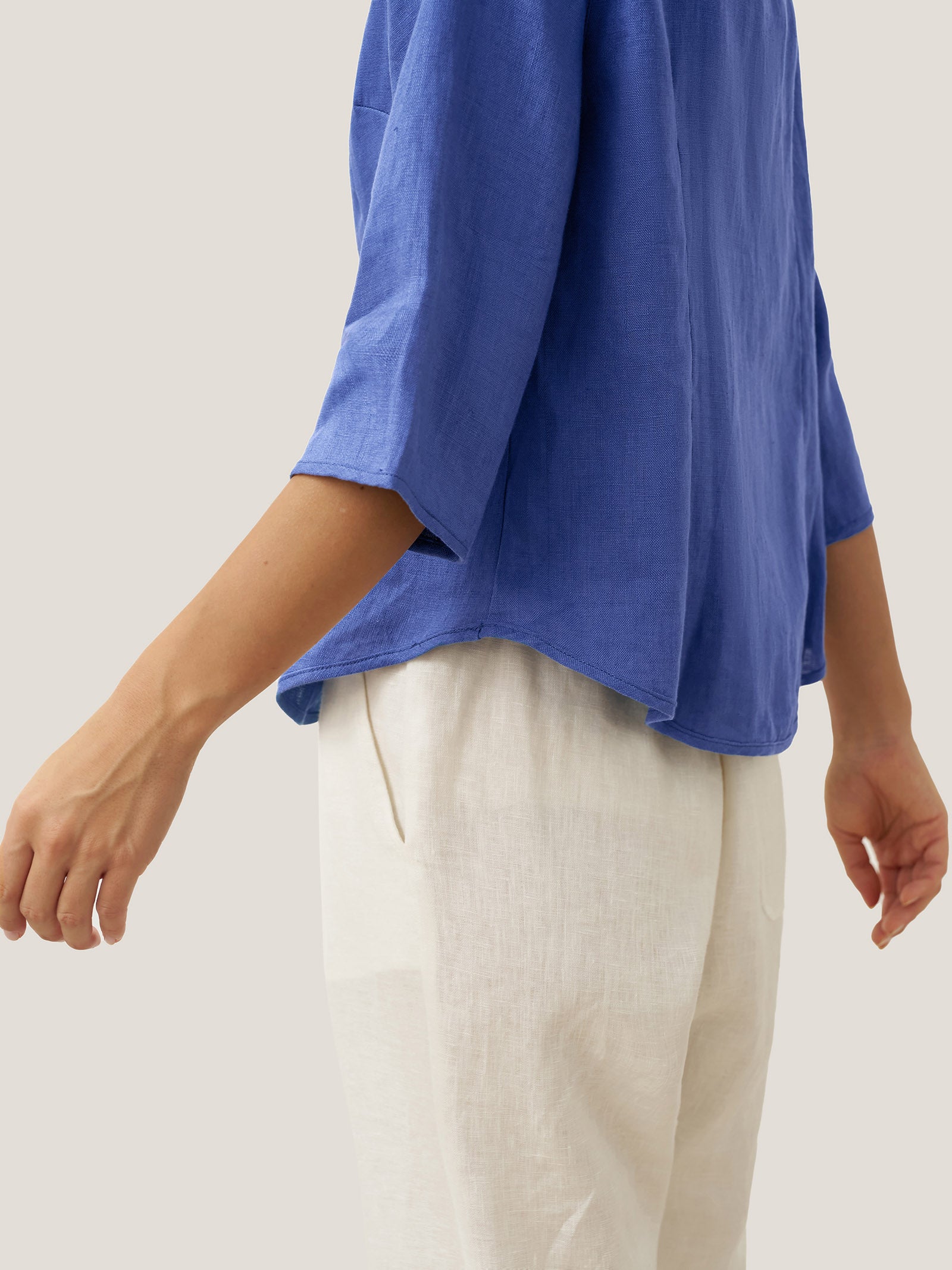 100% Linen Stand-Collar Half-Sleeve Fitted Jacket AMELIA by LINTICO for women