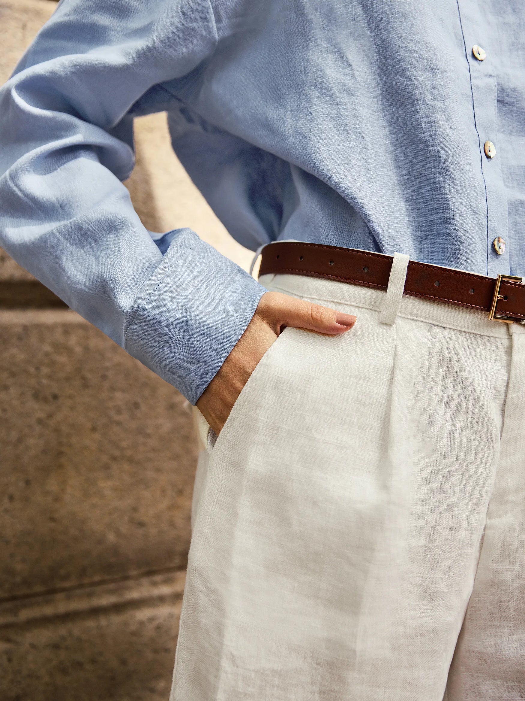 100% Linen Pleated Linen Shorts ELLEN by LINTICO for women
