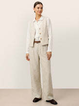 100% Linen V-Neck Buttoned Closure Vest DELIA by LINTICO for women