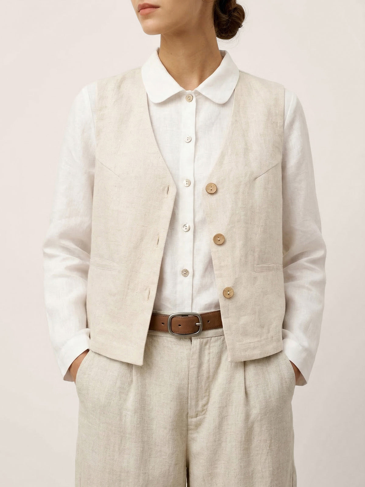 100% Linen V-Neck Buttoned Closure Vest DELIA by LINTICO for women
