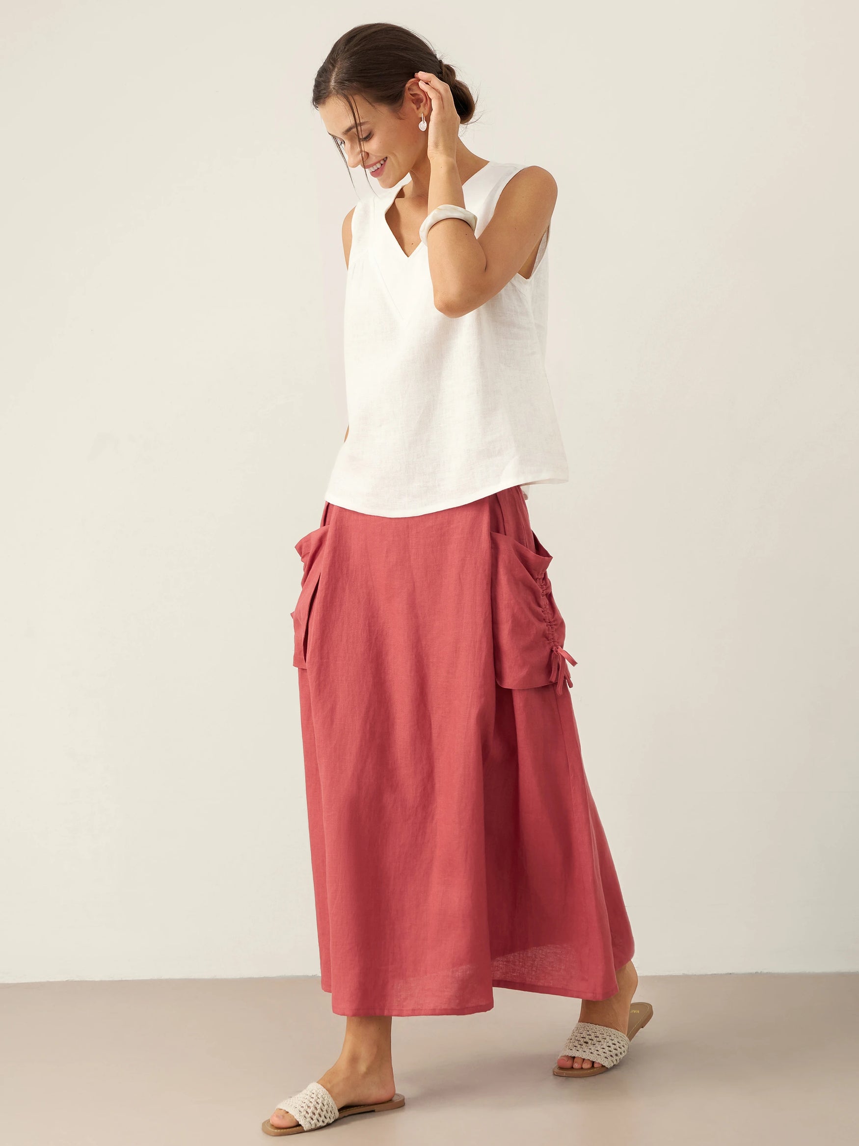 100% Linen V-Neck Sleeveless Tank Top NICOLE by LINTICO for women