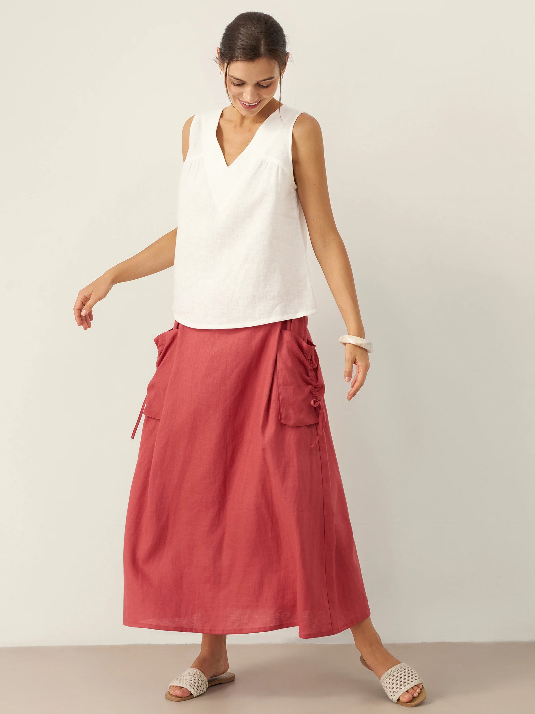 100% Linen V-Neck Sleeveless Tank Top NICOLE by LINTICO for women