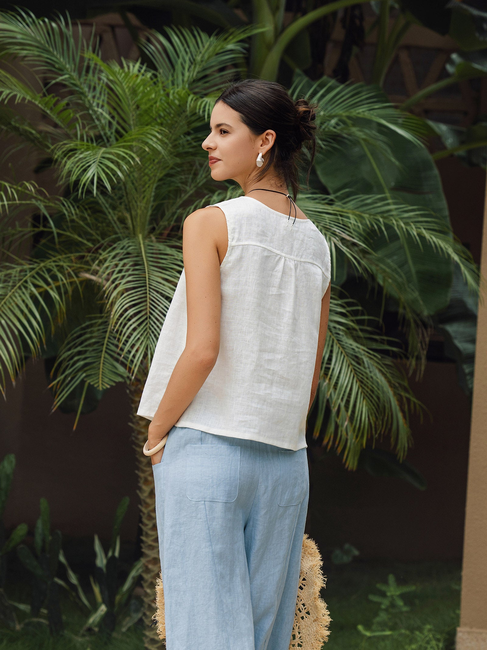 100% Linen V-Neck Sleeveless Tank Top NICOLE by LINTICO for women