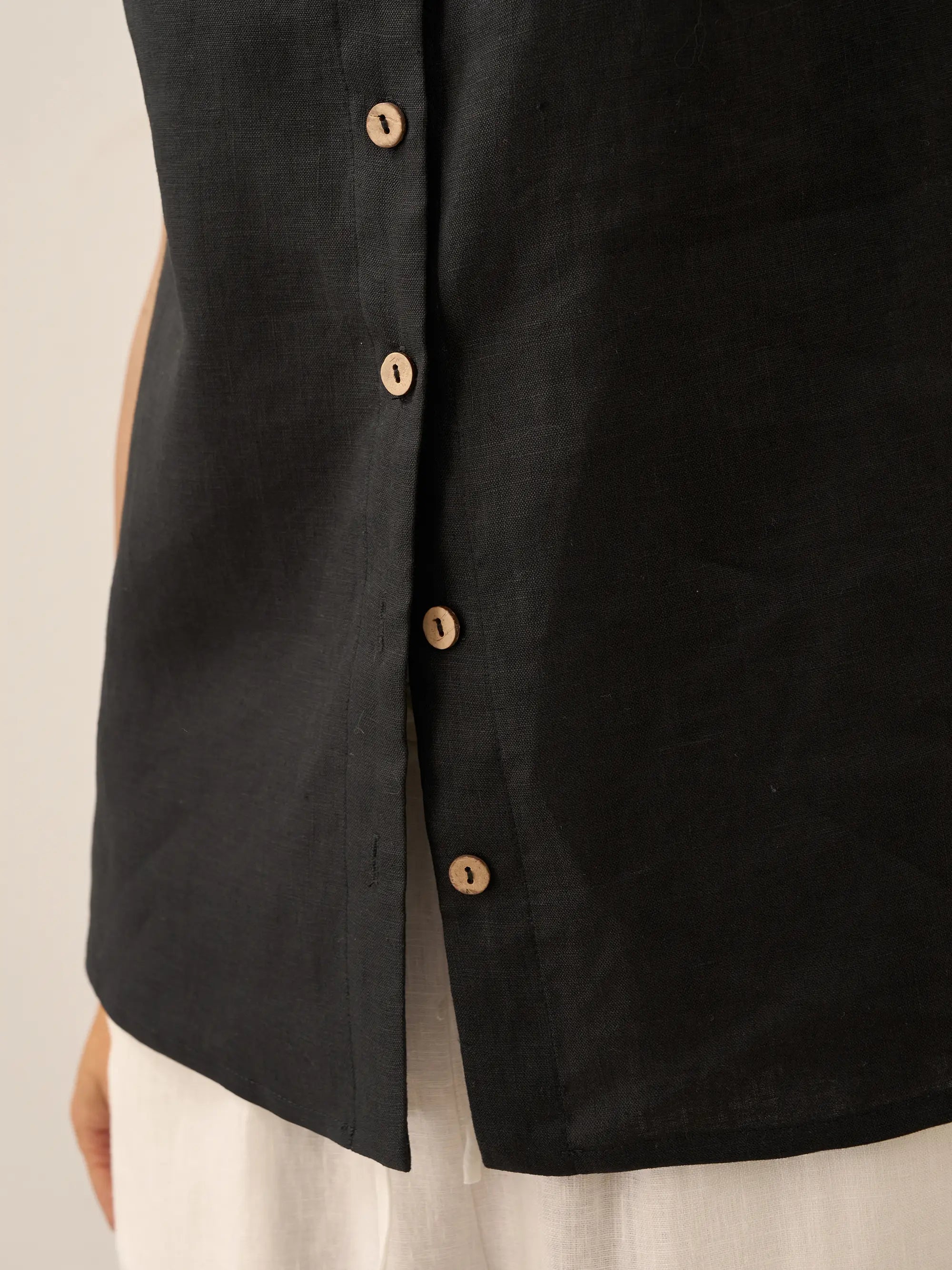 100% Linen Buttons Down Tank Top