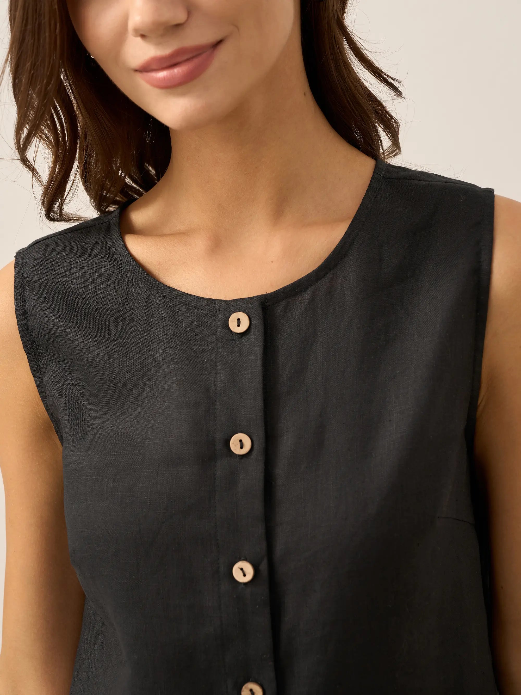 100% Linen Buttons Down Tank Top