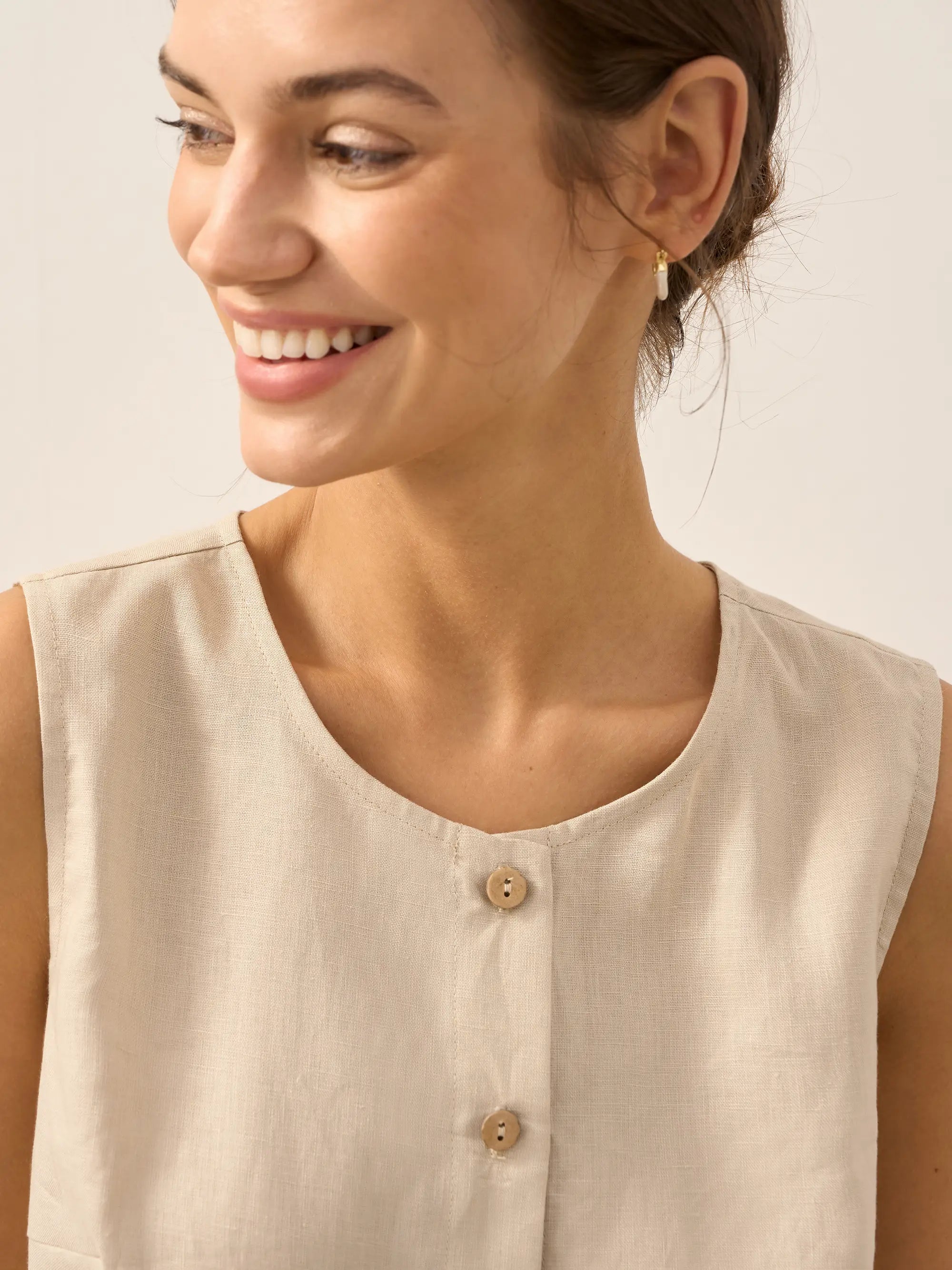 100% Linen Buttons Down Tank Top