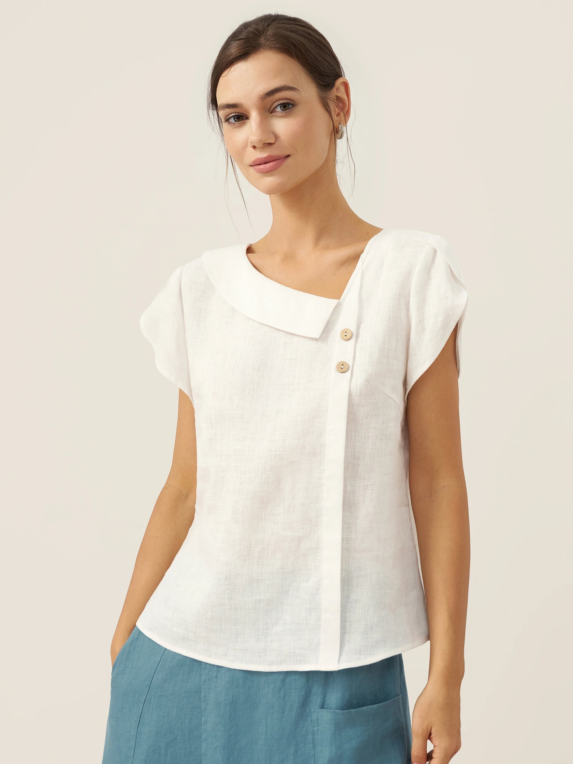 100% Linen Crescent Collar Flutter Sleeve Top Fara