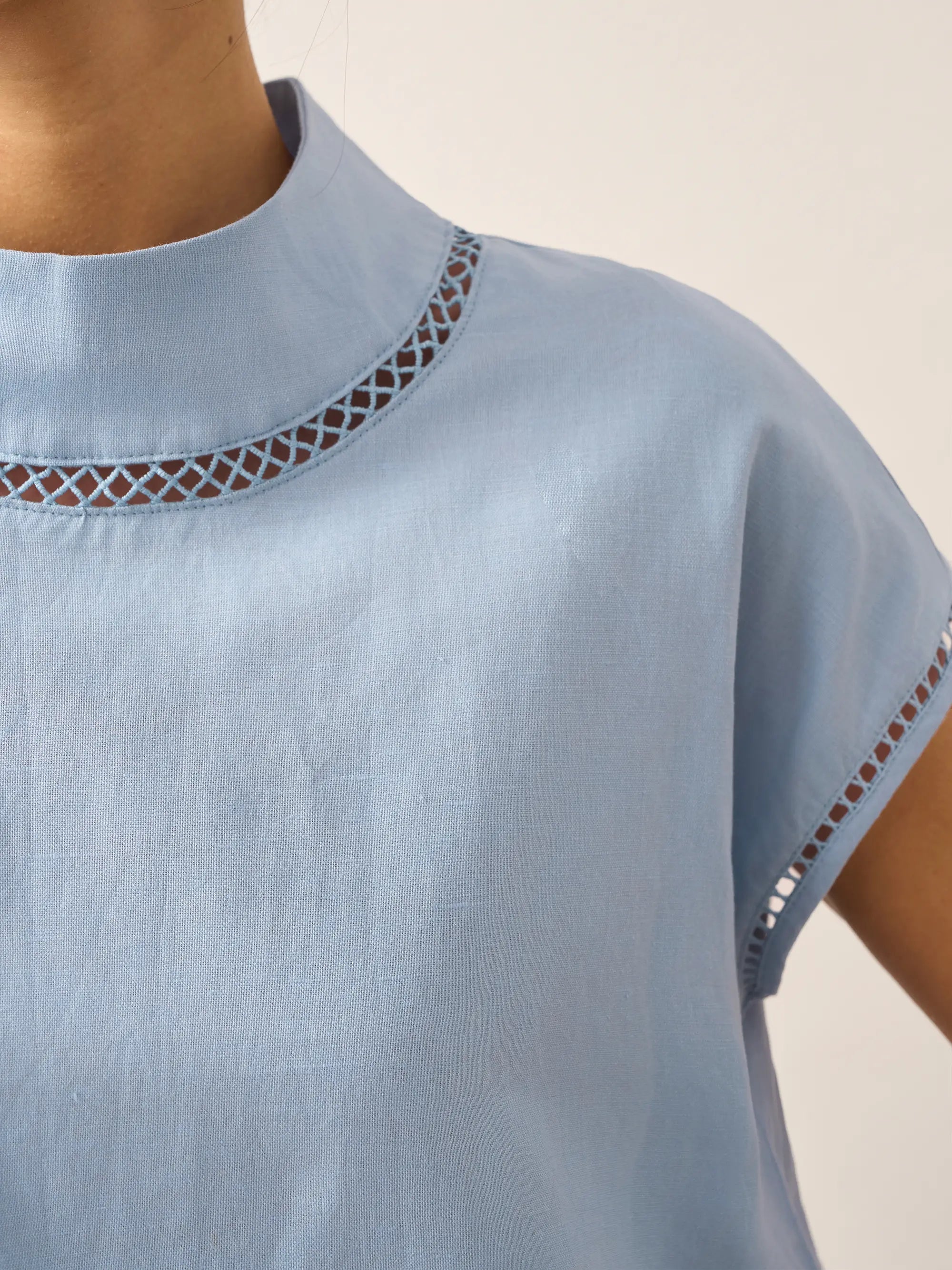 Linen Cutout Turtleneck Top