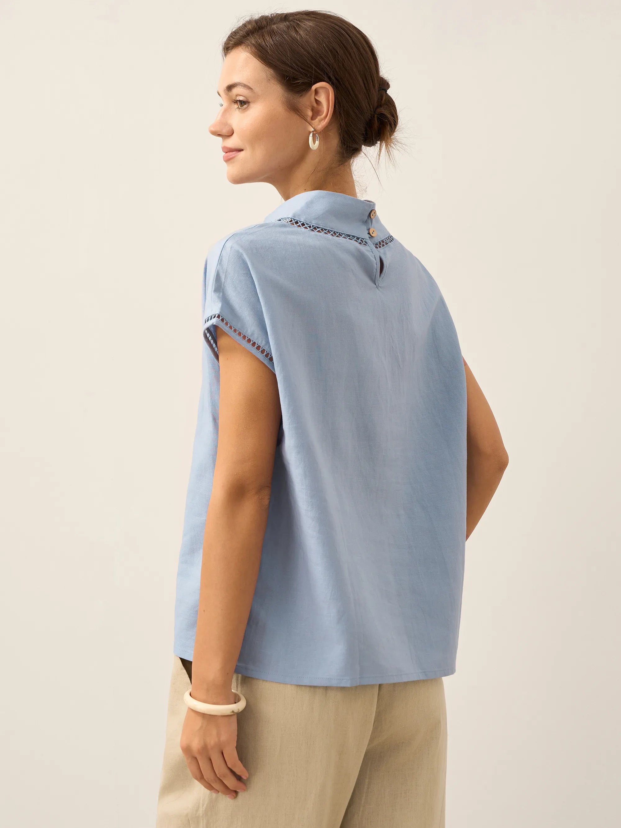 Linen Cutout Turtleneck Top