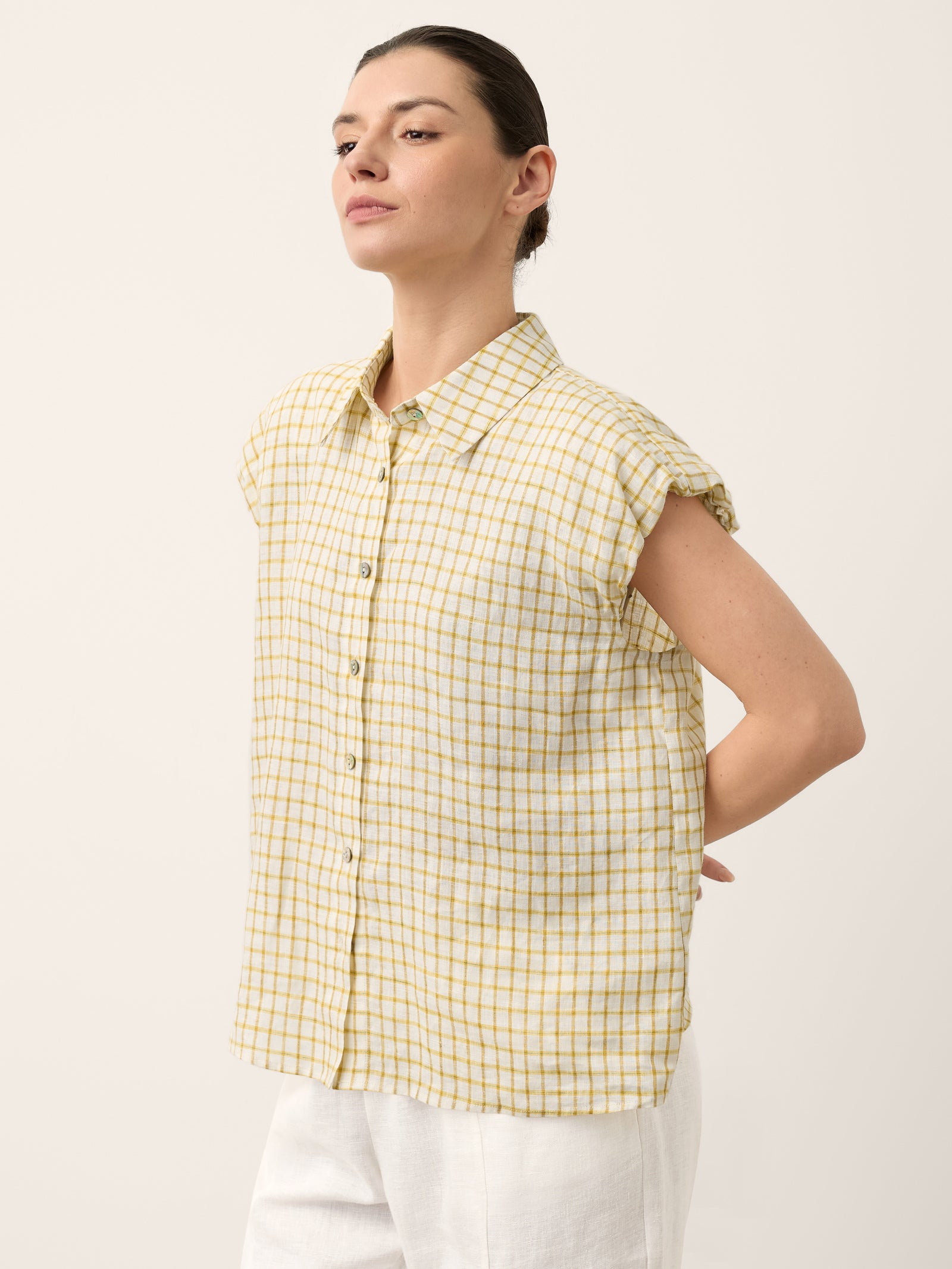 100% Linen Gingham Ruffle Sleeve Shirt CYBELLE by LINTICO