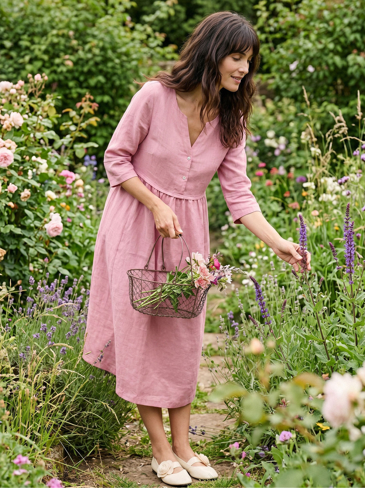 LUNA linen dress styled in a garden