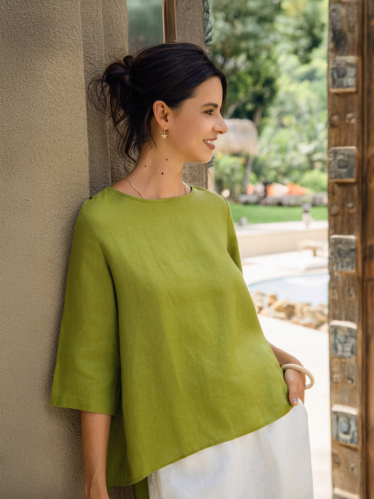 100% Linen Round Neck Asymmetrical Hem Top BRIANNA by LINTICO for women