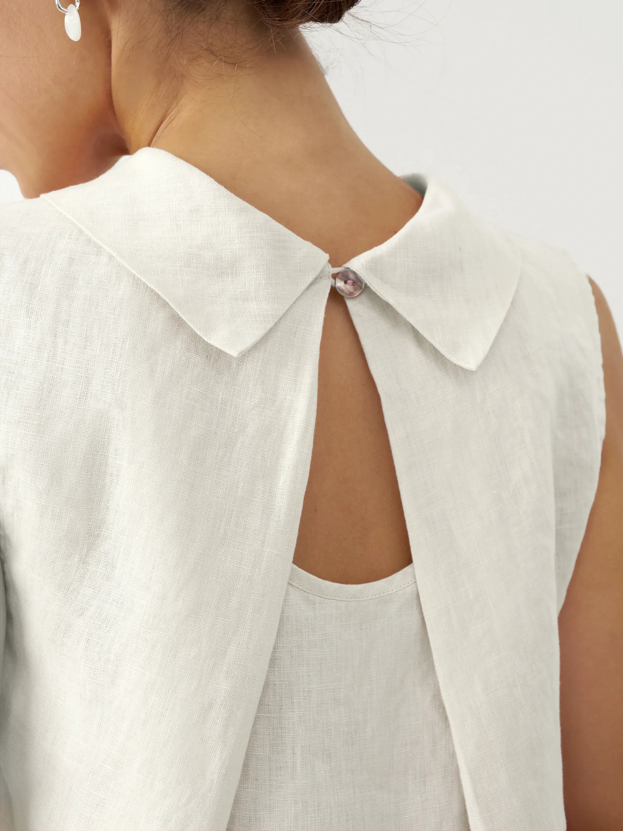 100% Linen Structured Collar Sleeveless Blouse BLAIR