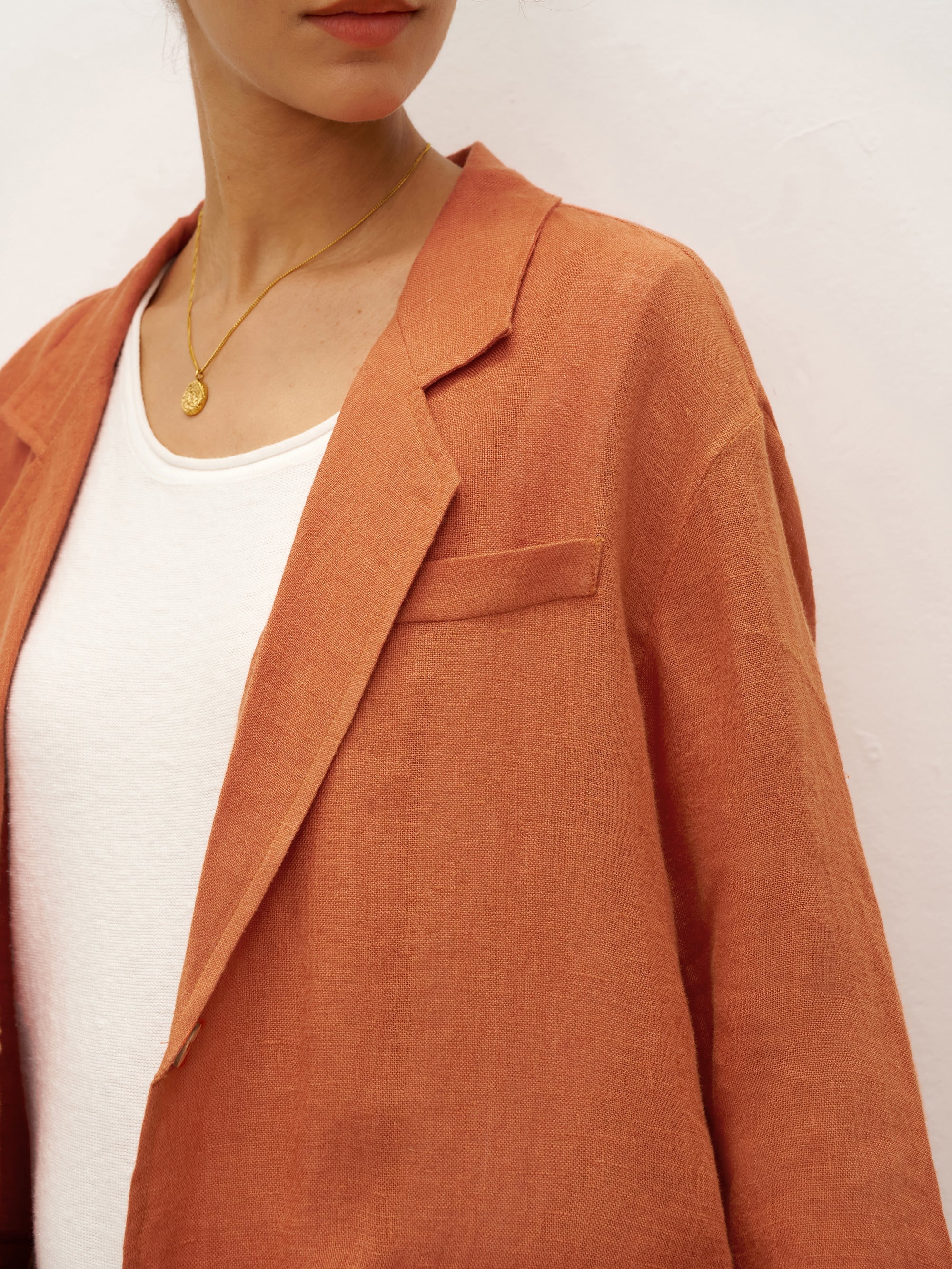 【dium.】linen like layered jacket LINEN DROP WAIST LAYERED JACKET – HAMCUS