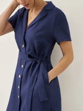 Robe chemise femme EILEEN boutonnée devant à col V en 100% lin de LINTICO