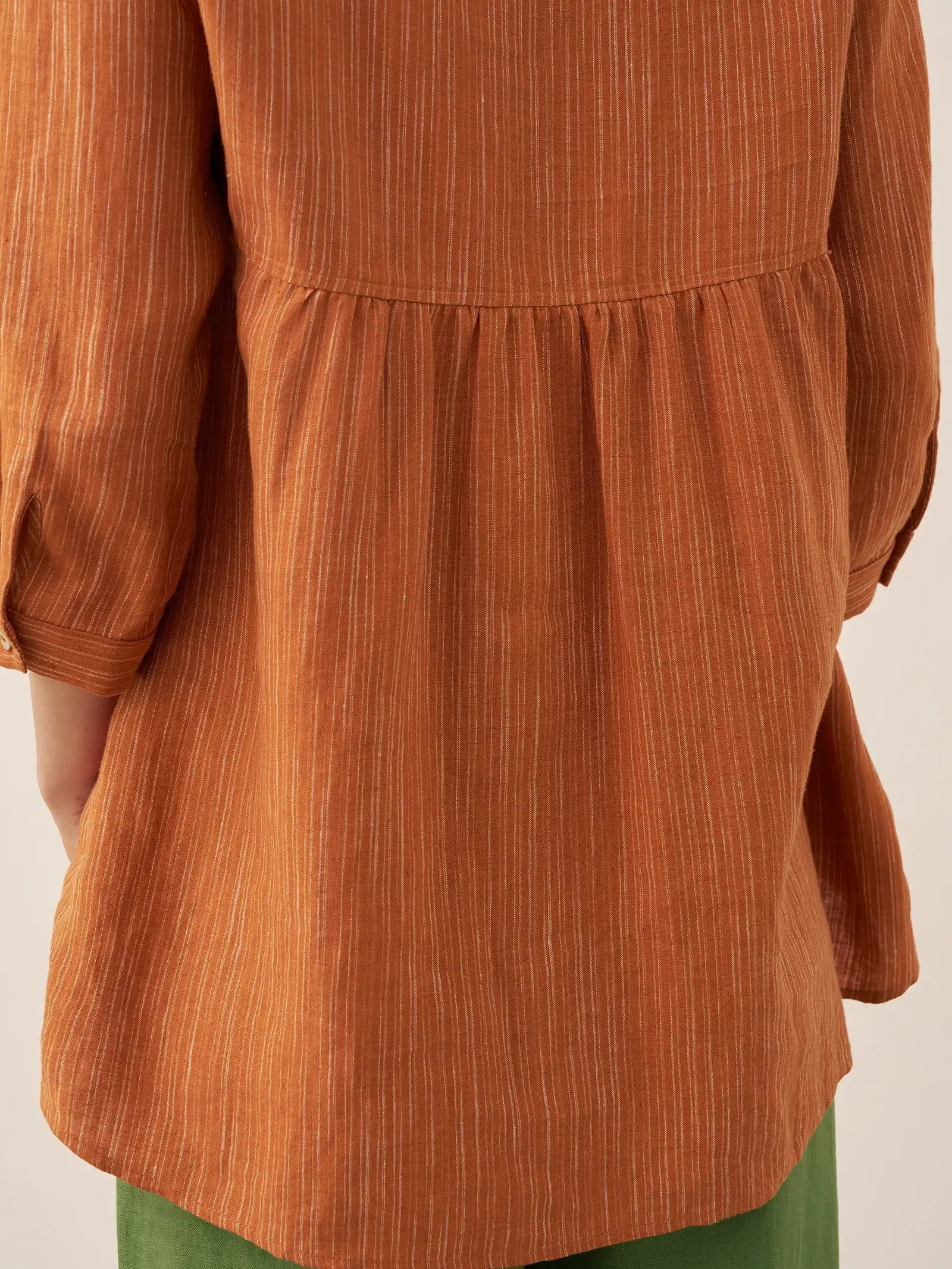 100% Linen Round Neck Artistic Stripe Top FLORENCE by LINTICO for women