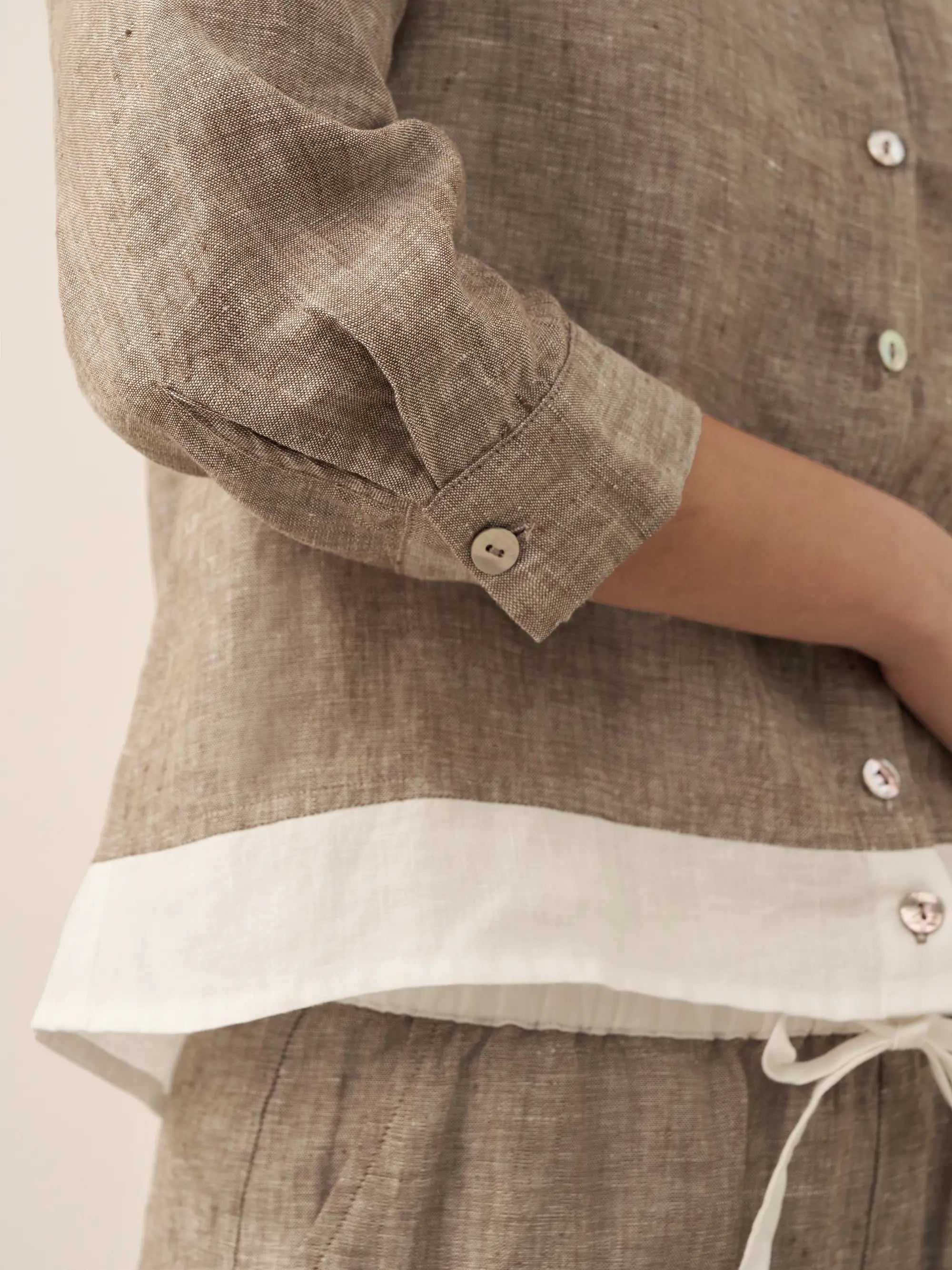 100% Linen Buttoned Closure Color-Blocked Shirt JANICE