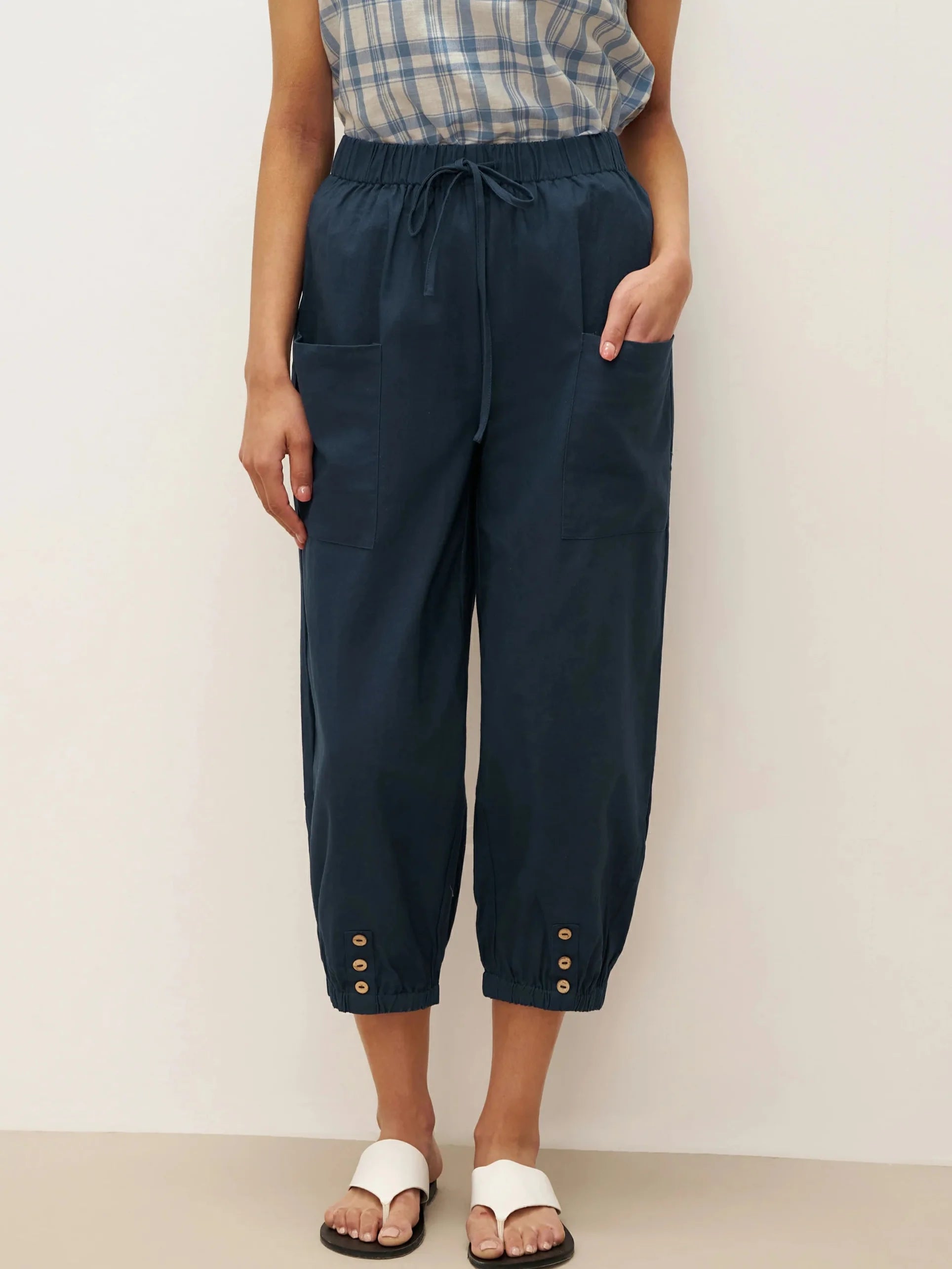 Linen Tapered Double Patch Pocket Cropped Trousers - Navy Blue / S - BOTTOMS-Linen Pants