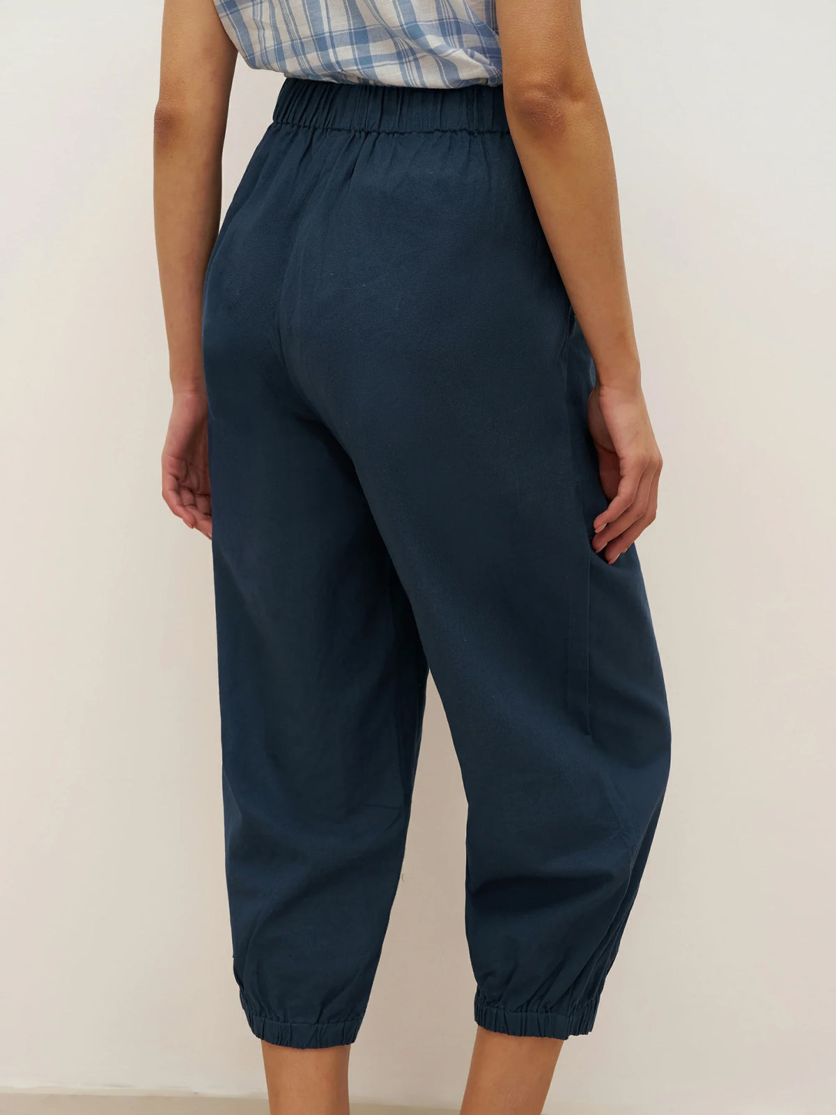 Linen Tapered Double Patch Pocket Cropped Trousers - BOTTOMS-Linen Pants