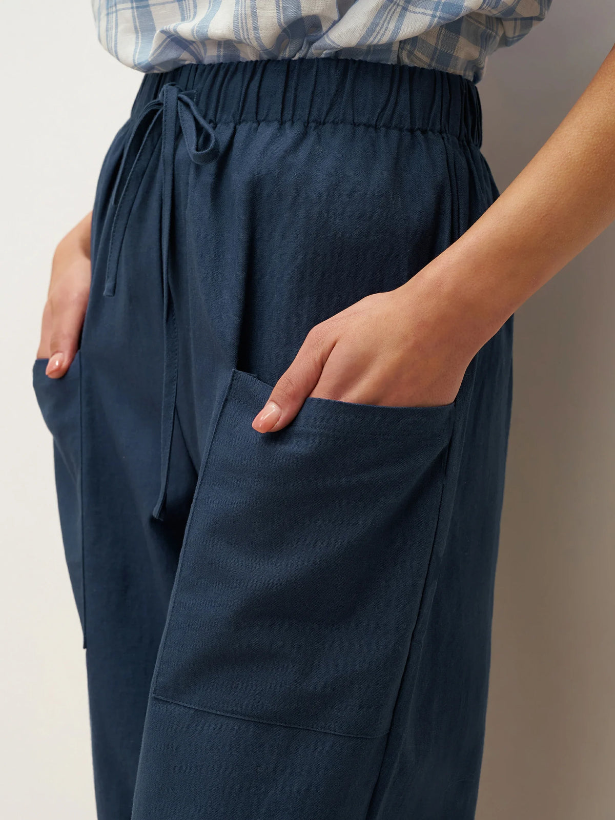 Linen Tapered Double Patch Pocket Cropped Trousers - BOTTOMS-Linen Pants