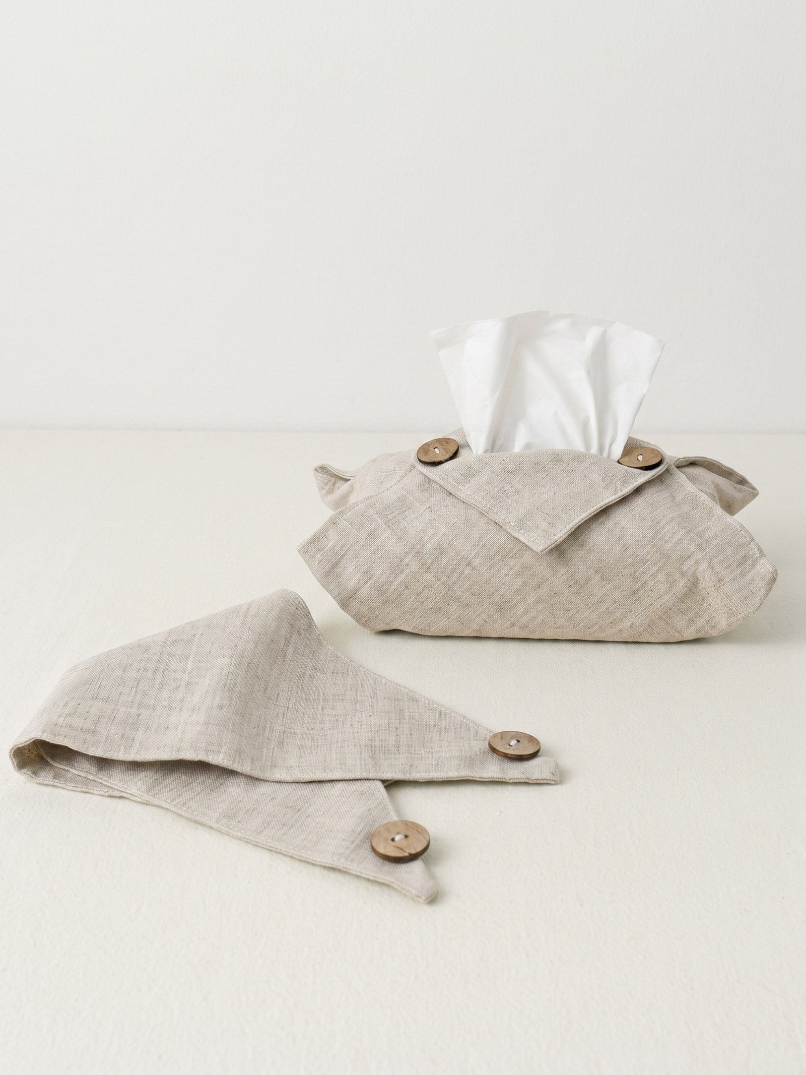 Linen Tissue Box Storage Cover by LINTICO